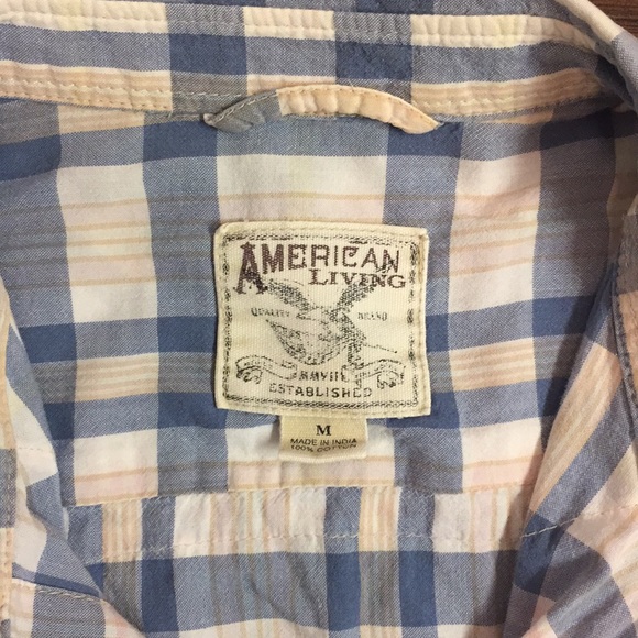$10 item sale! Plaid pearl snap short sleeve shirt - Picture 5 of 7